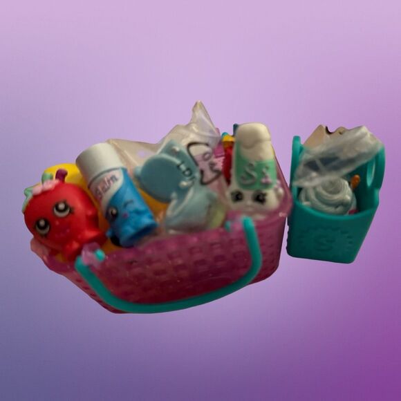 #14 Shopkins Blind Shopping Basket Seasons 1-4 Random Lot Rare Ultra Rare Some - Picture 3 of 3